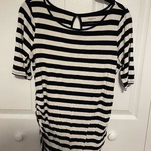 Motherhood Maternity Top black & white striped M